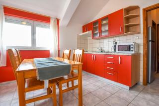 Apartments Rucmarin - Drage - 4