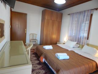 Παραδοσιακός Ξενώνας Αετορράχης - Aetorrachi's Traditional Guesthouse - - 8