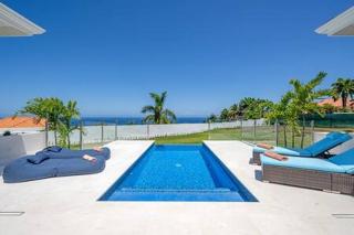 Hospitality Expert EDEN LUXE 1 Pool Beach Chef - Montego Bay - 0