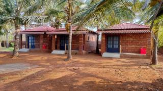 Saka kadams home stay - Guhagar - 7