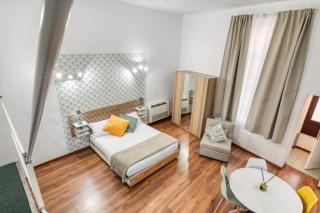 ATRHOME Essential Loft Canova - Roma - 2