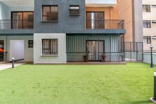 Luxury Oasis: 2 BR Haven in Prime suburb - Nairobi - 6