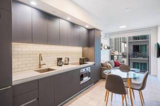 Explore Miami's Heat - Cozy Studio POOL & GYM - Miami - 7