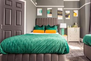 Room 04 - Sandhaven Rooms Triple - 1