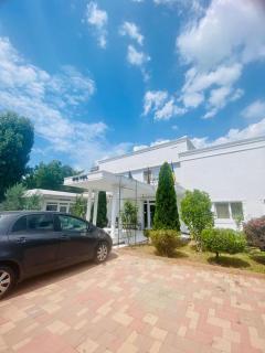 Hostel Orhideea - 8