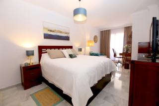 Estepona West Beachfront Apartment JANINE - Estepona - 2