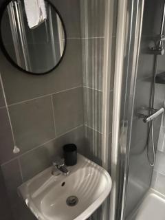 Room 05 - Sandhaven Rooms Single - 1
