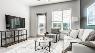 Landing Modern Apartment with Amazing Amenities (ID6626X61) - 2