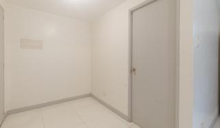 RedDoorz @ The Vjour Hotel Makati - 1