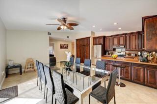 Minutes To Beach & Casino Spacious 5BR Heated Pool - Dania Beach - 6