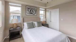 Landing Modern Apartment with Amazing Amenities (ID7328X47) - 1