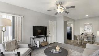 Landing Modern Apartment with Amazing Amenities (ID8254X79) - 5