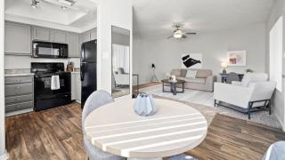 Landing Modern Apartment with Amazing Amenities (ID8459X71) - 9