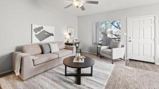 Landing Modern Apartment with Amazing Amenities (ID8459X71) - 6