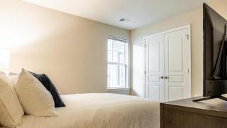 Landing Modern Apartment with Amazing Amenities (ID9647X69) - 2