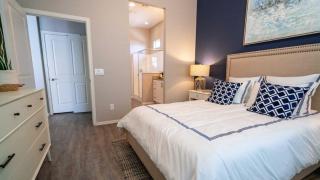 Landing Modern Apartment with Amazing Amenities (ID7666X27) - 1