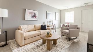 Landing Modern Apartment with Amazing Amenities (ID8107X42) - 0