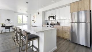 Landing Modern Apartment with Amazing Amenities (ID5395X21) - 7