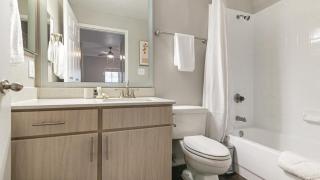 Landing Modern Apartment with Amazing Amenities (ID2871X49) - 3