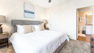 Landing Modern Apartment with Amazing Amenities (ID8999X86) - 3