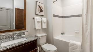 Landing Modern Apartment with Amazing Amenities (ID7009X57) - 6