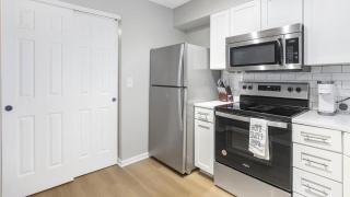 Landing Modern Apartment with Amazing Amenities (ID1261X936) - 2