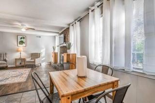 Mins from Parks Hiking & Dining- Brick Bungalow - Memphis - 7