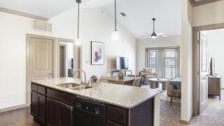 Landing Modern Apartment with Amazing Amenities (ID3128X66) - 0