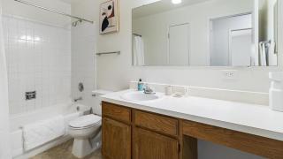 Landing Modern Apartment with Amazing Amenities (ID9693X57) - 7
