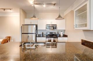 Landing Modern Apartment with Amazing Amenities (ID4454X95) - 0