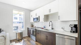 Landing Modern Apartment with Amazing Amenities (ID9499X39) - Tempe - 9