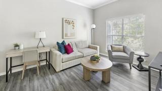Landing Modern Apartment with Amazing Amenities (ID3320X94) - 0