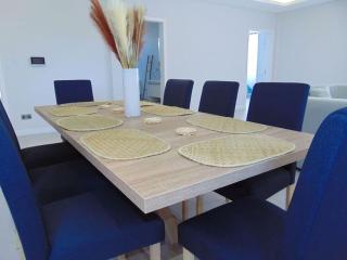 Spacious 3-Bedroom Apartment near Pereybere Beach - 5