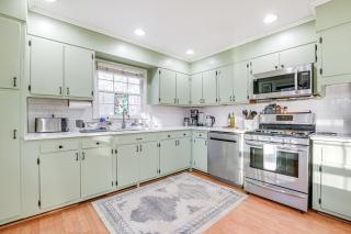 Family-Friendly Durham Home with Large Deck! - Durham - 9