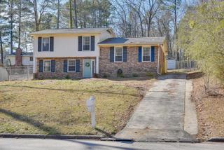 Family-Friendly Durham Home with Large Deck! - Durham - 8