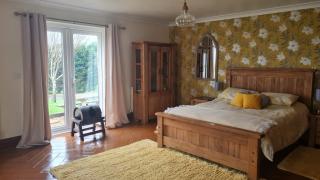 Romantic rural cottage, log burner, Sky tv early check in ,large gardens - Llangefni - 4