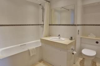 Best Western Heath Court Hotel - 9