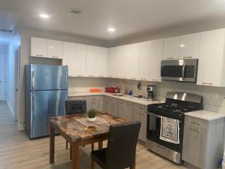 King Suite 8Mins to Newark Airport - Newark - 6