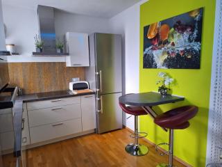modern und gemütlich - Linden - 8