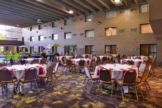 Best Western Plus Kelly Inn - 1