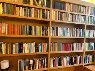 The L i b r a r y - Bergame - 9