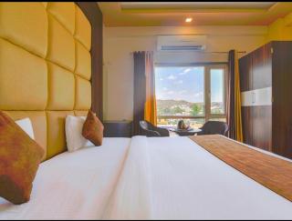 Mangal Hotel & Resorts Pool - Udaipur - 0