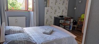 LA TAILLANDERIE -  - 2