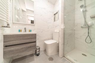 Elegant 6 pax apartment in Plaza Eliptica - SM17 - Madrid - 1