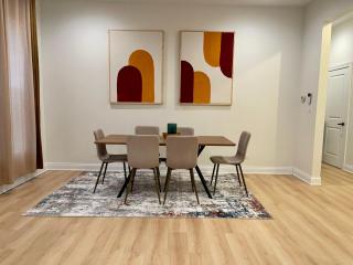 First Floor Condo In Chicago - Chicago - 5