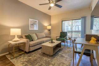 Landing Modern Apartment with Amazing Amenities (ID5140X6) - 0