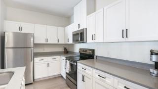 Landing Modern Apartment with Amazing Amenities (ID9133X39) - 7