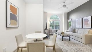 Landing Modern Apartment with Amazing Amenities (ID5620X67) - 6
