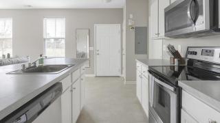 Landing Modern Apartment with Amazing Amenities (ID1190X393) - 5