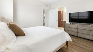 Landing Modern Apartment with Amazing Amenities (ID1971X10) - 2